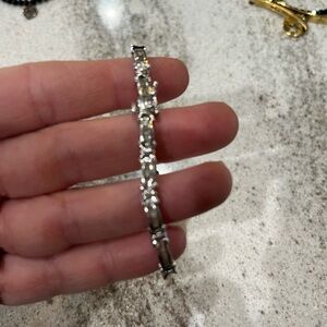 Diamond/silver tennis bracelet
